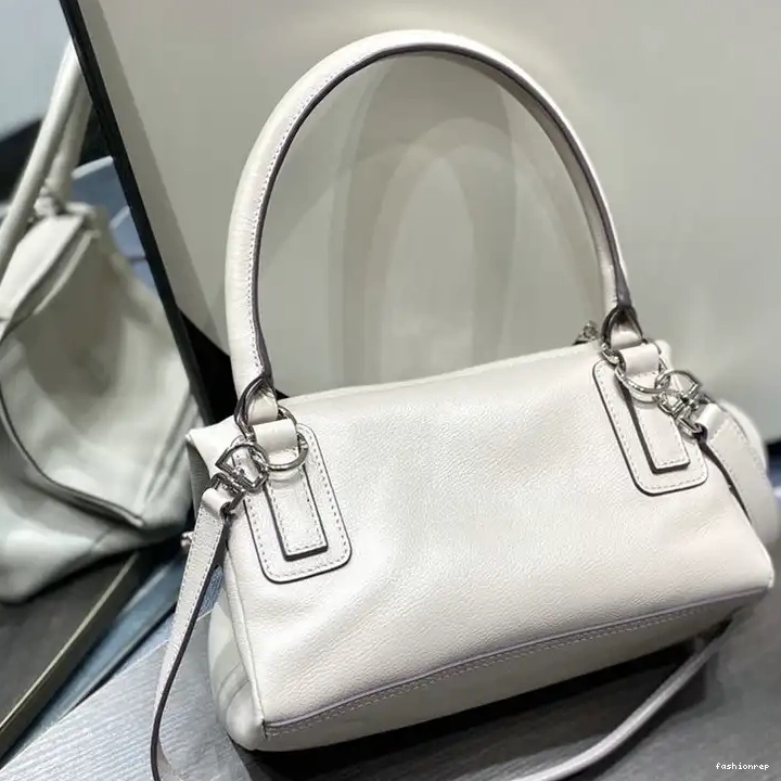 Fashionrepsfam ru Givenchy Bag 2209SW0046 0821